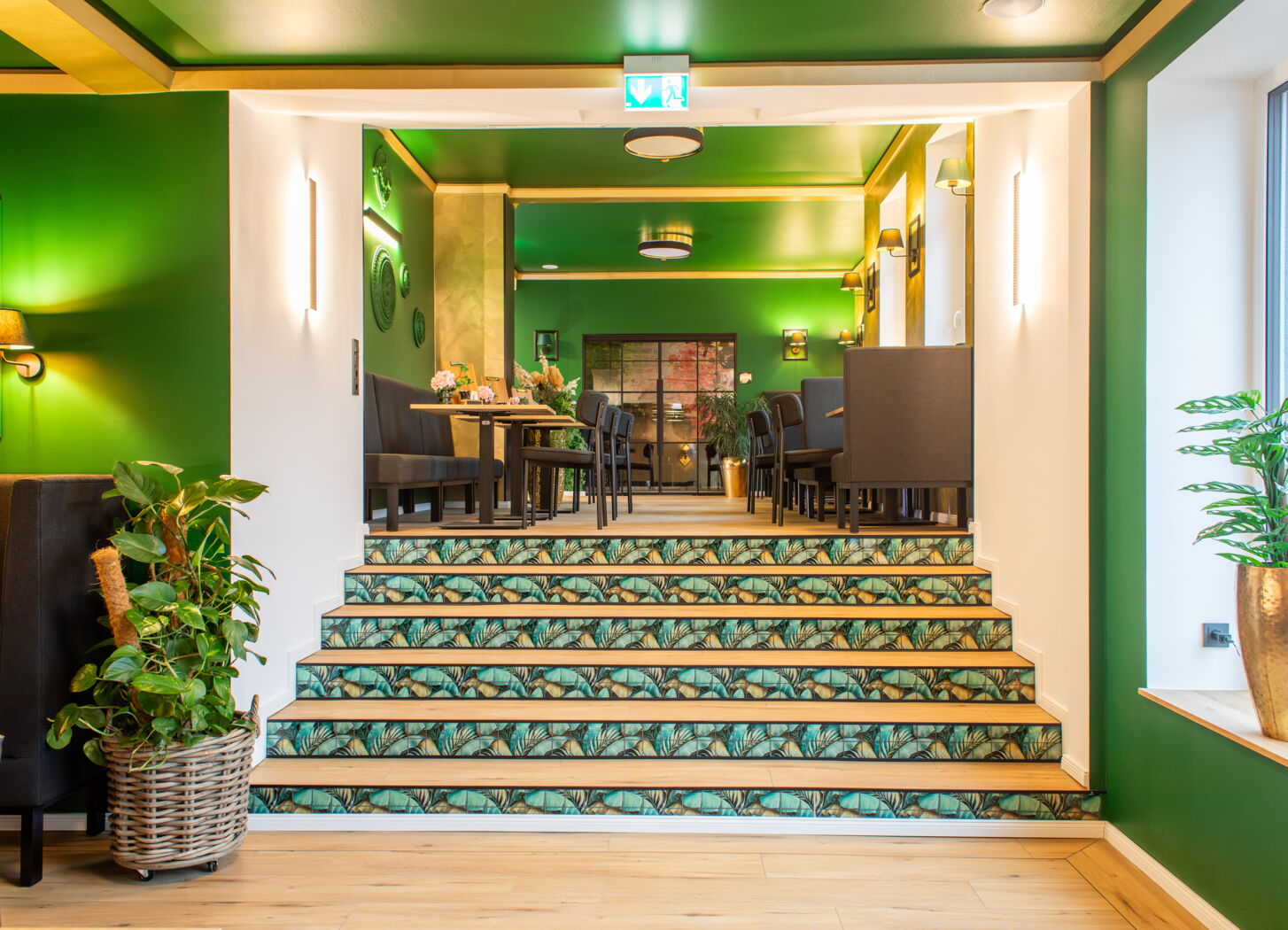 cafe frida x plant paradise